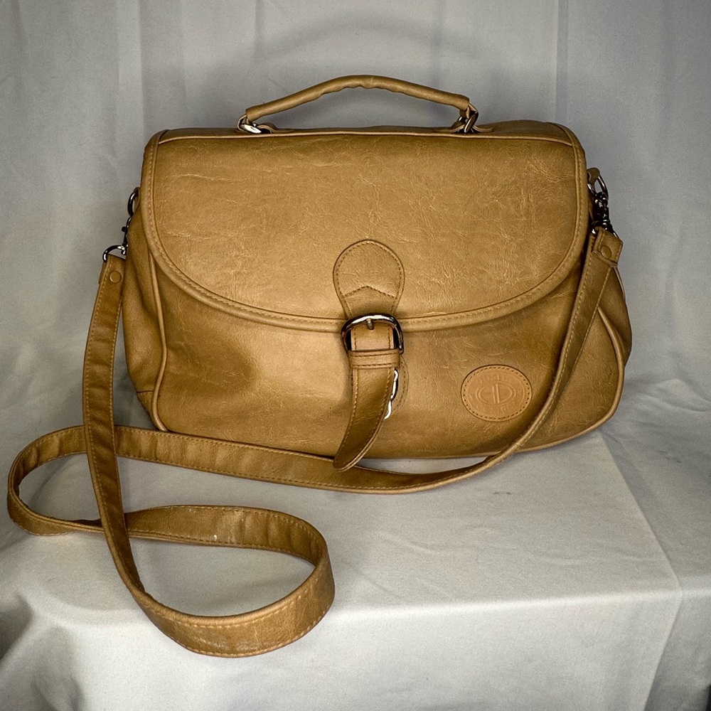 Austin Design Tan Leather Crossbody Bag